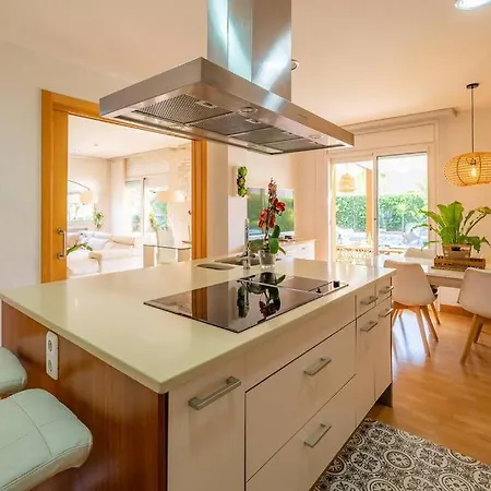 Beverly Hills Lux - Design